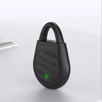 🔥Limited time offer Buy 3 get 2 free！🐦No more trouble from birds. beasts and locusts！Portable Ultrasonic Bird Repellent Keychain